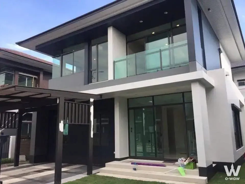 Krungthep Kreetha, Bangkok (Next to Brighton College International School, Close to Stamford, ABAC, Airport Rail Link, Rama 9 Expressway & Suvarnabhumi Airport)