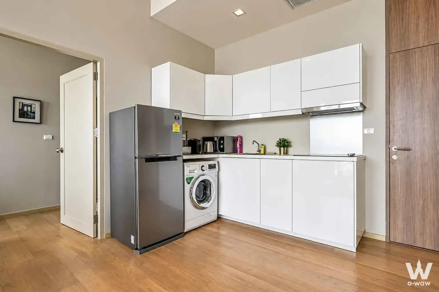 Condo with 1 bedroom for sale at Noble Reveal — photo 3 of 4