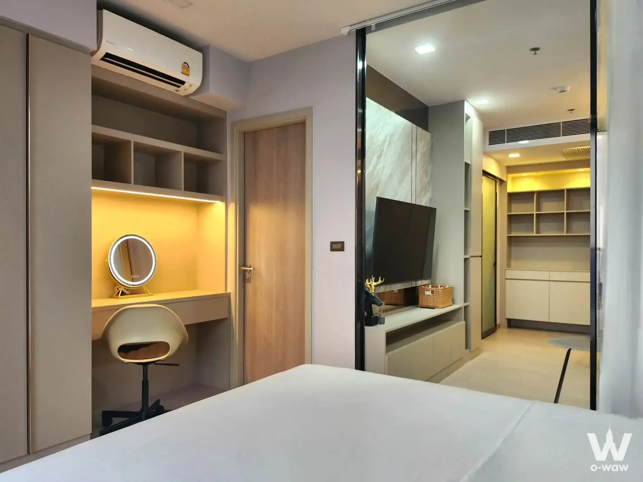 Condo with 1 bedroom for rent at One9Five Asoke - Rama 9 — photo 1 of 5
