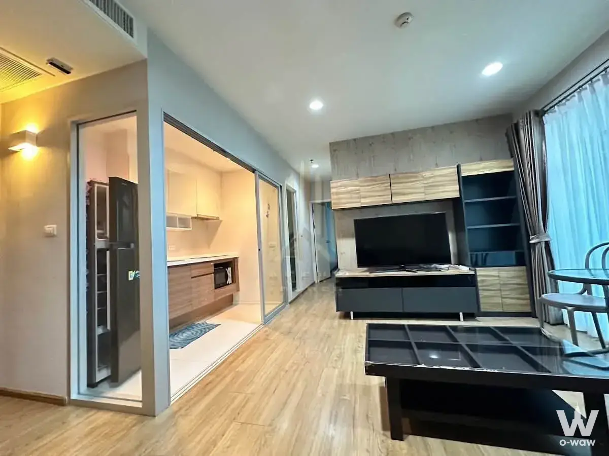 Commercial with 2 bedrooms for rent at Fuse Chan Sathorn — photo 2 of 5
