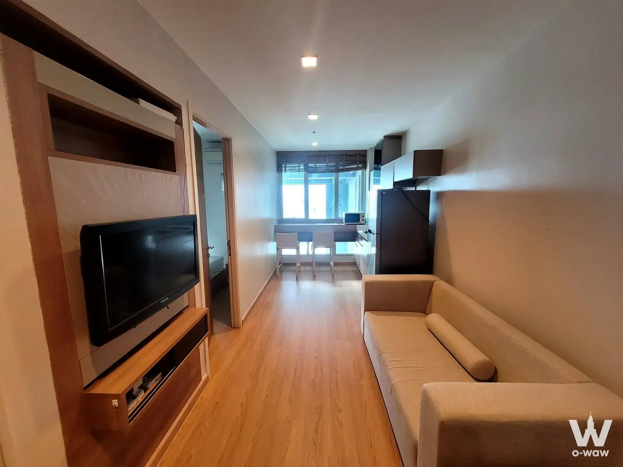 Condo with 1 bedroom for rent at RHYTHM Phahon-Ari — photo 1 of 5