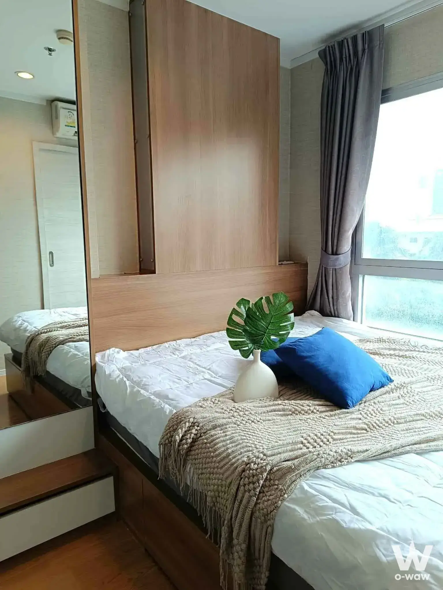 Condo with 1 bedroom for rent at Lumpini Place Srinakarin - Huamak Station — photo 4 of 5