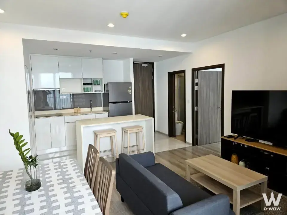 Condo with 2 bedrooms for rent at Ideo Mobi Sukhumvit 66 — photo 2 of 5