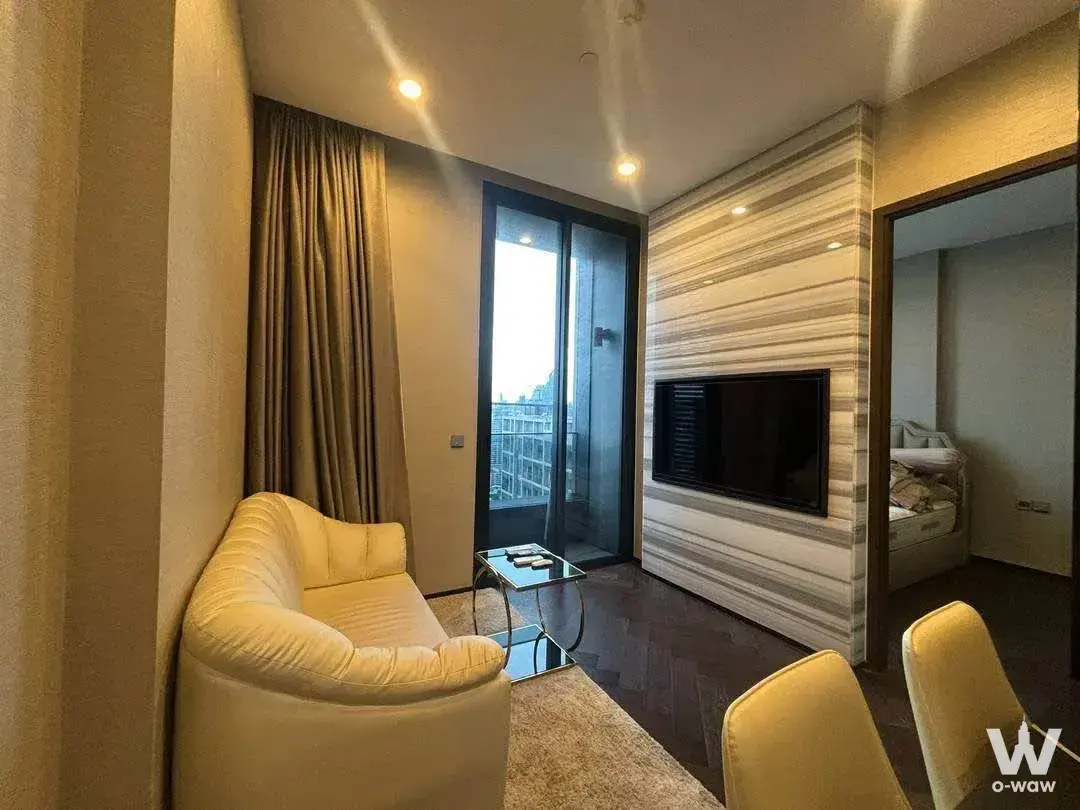 Sukhumvit 35, Watthana, Bangkok, Thailand 10110