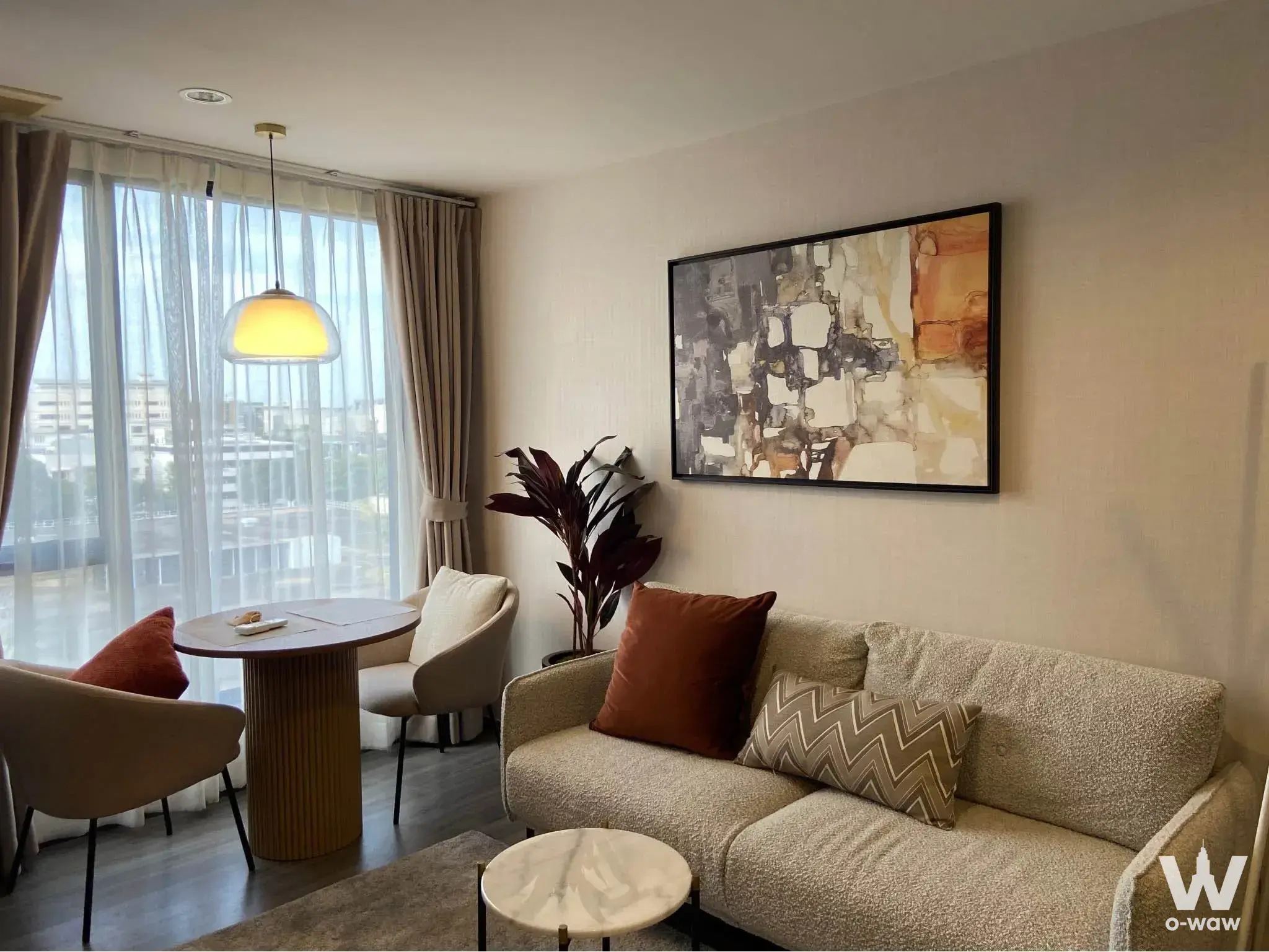 Condo with 1 bedroom for rent at Ideo Mobi Sukhumvit 40 — photo 1 of 5