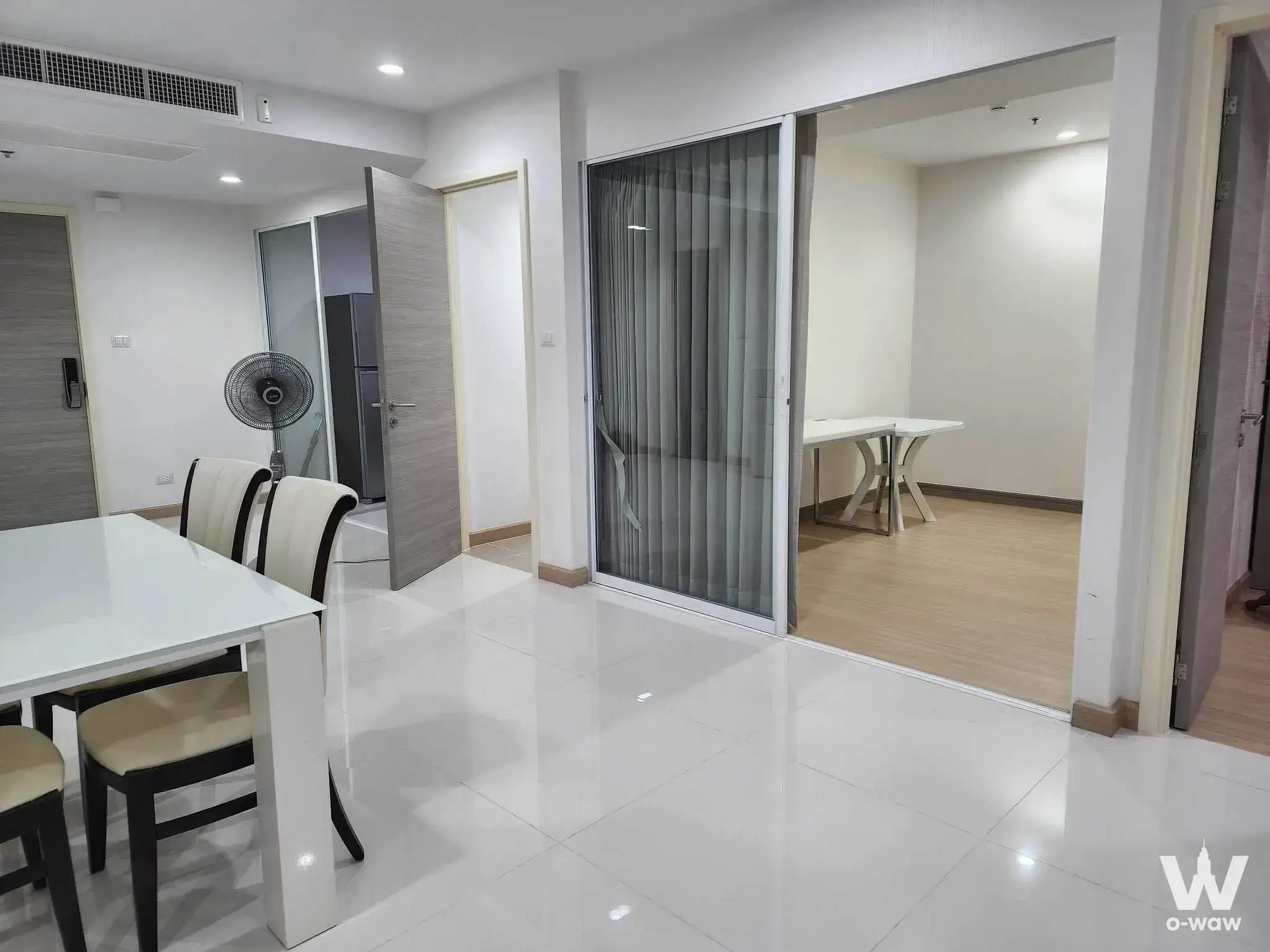 Condo with 2 bedrooms for rent at Near BTS Chong Nonsri Station and BRT Wat Dan Station, close to Chao Phraya River, Central Rama 3, and Terminal 21 Rama 3 — photo 7 of 7
