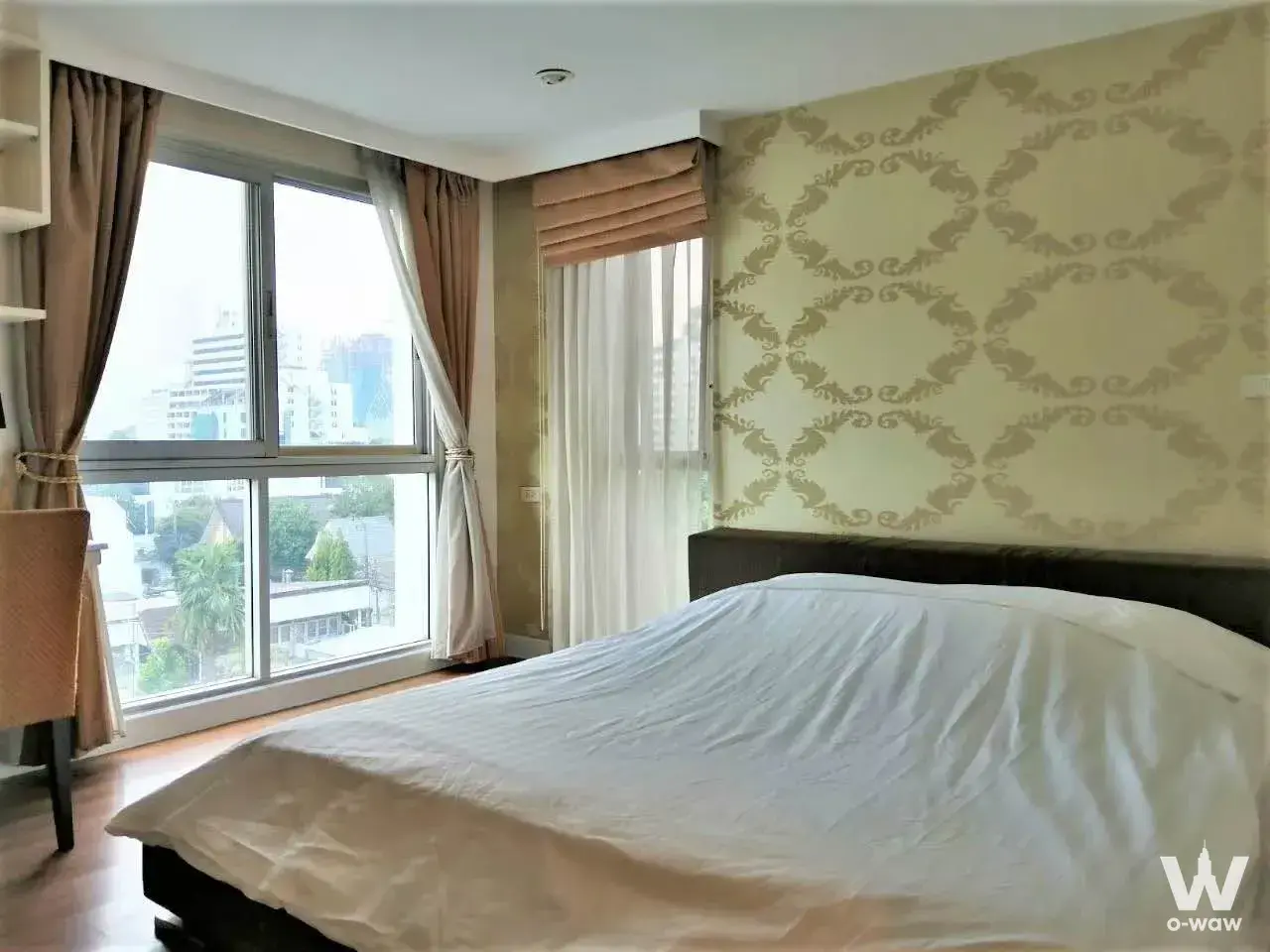 Condo with 2 bedrooms for rent at Centric Place — photo 1 of 5