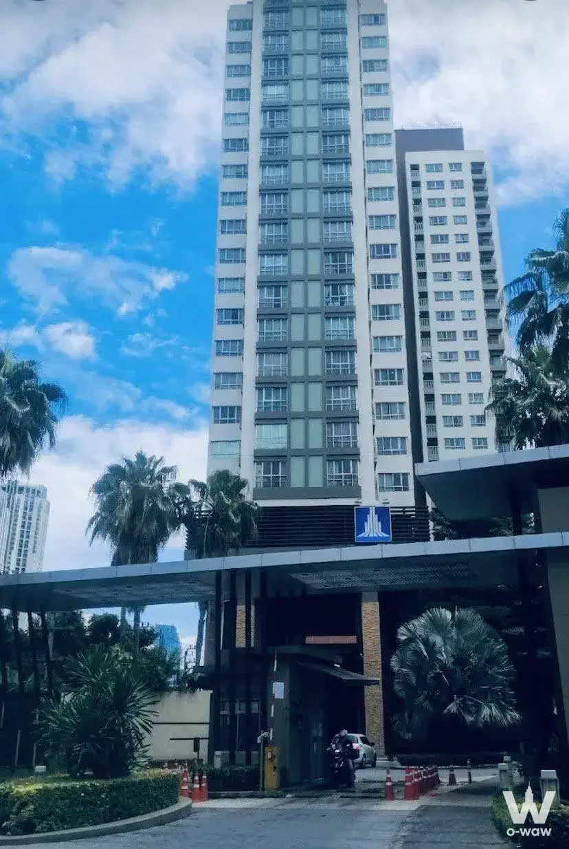 Condo with 1 bedroom for rent at Lumpini Place Rama 9 - Ratchada — photo 2 of 4