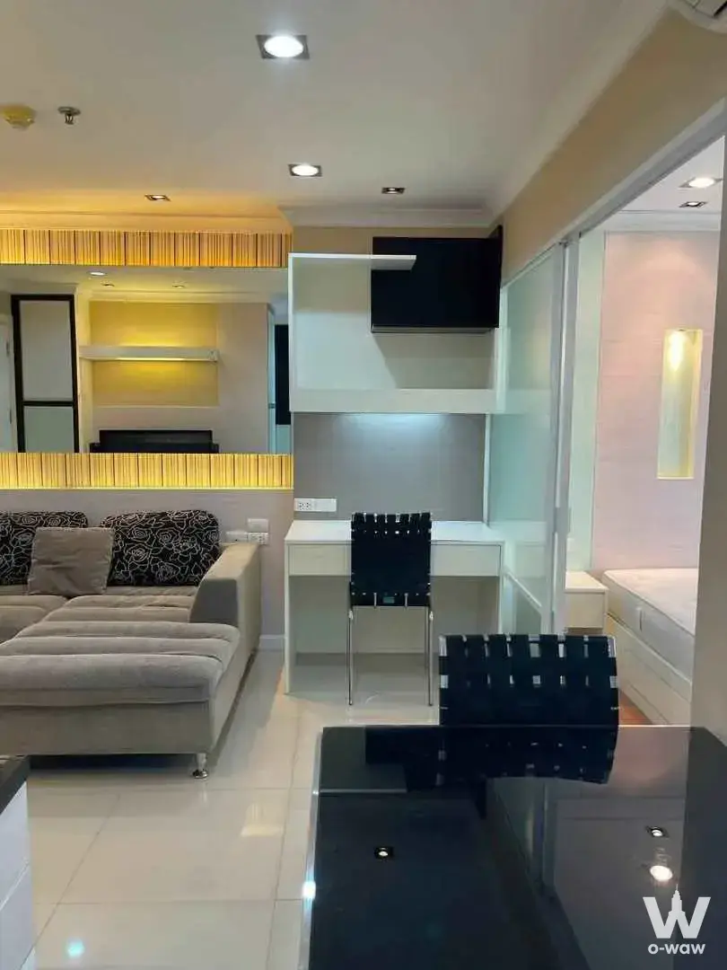 Condo with 1 bedroom for rent at Lumpini Place Rama 9 - Ratchada — photo 2 of 5