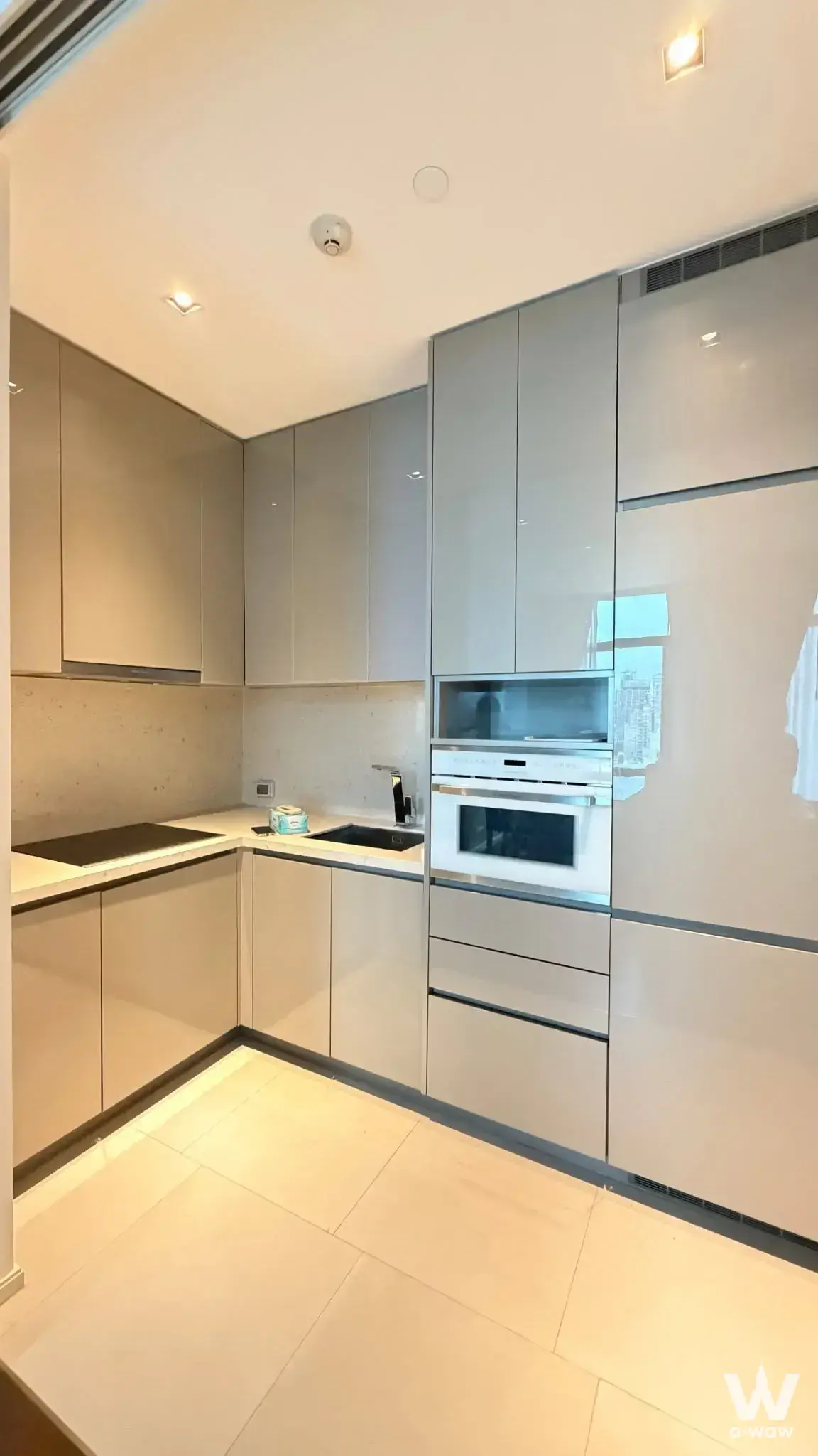 Condo with 2 bedrooms for rent at The Diplomat 39 — photo 4 of 5