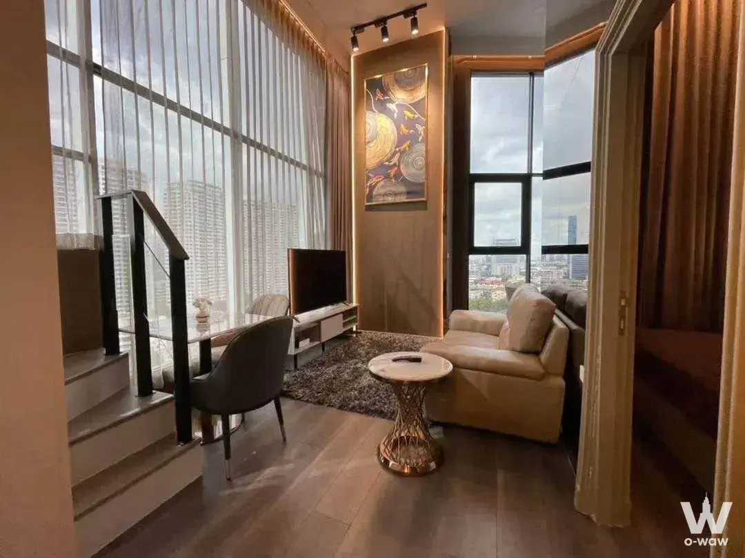Condo with 2 bedrooms for rent at KnightsBridge Space Ratchayothin — photo 2 of 5