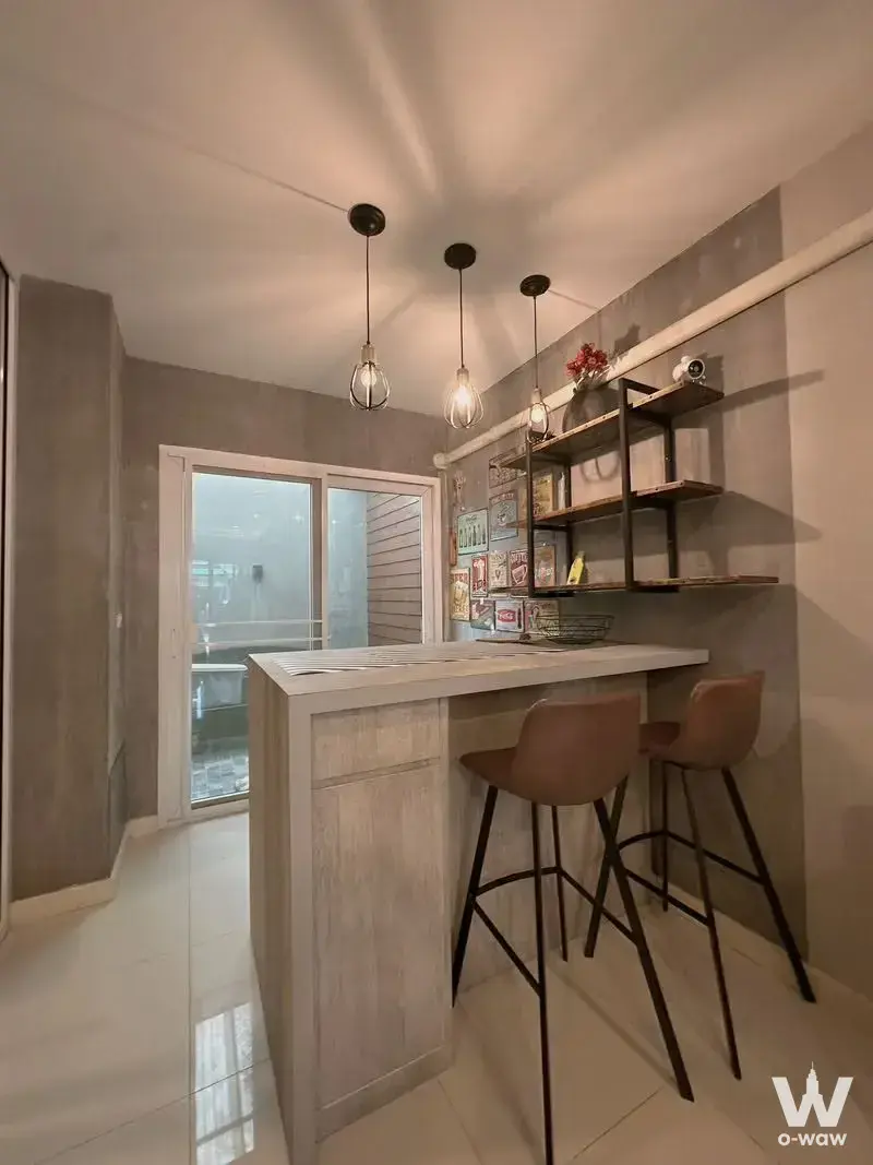 Near Mega Bangna & International Schools, Srinakarin-Nam Daeng area