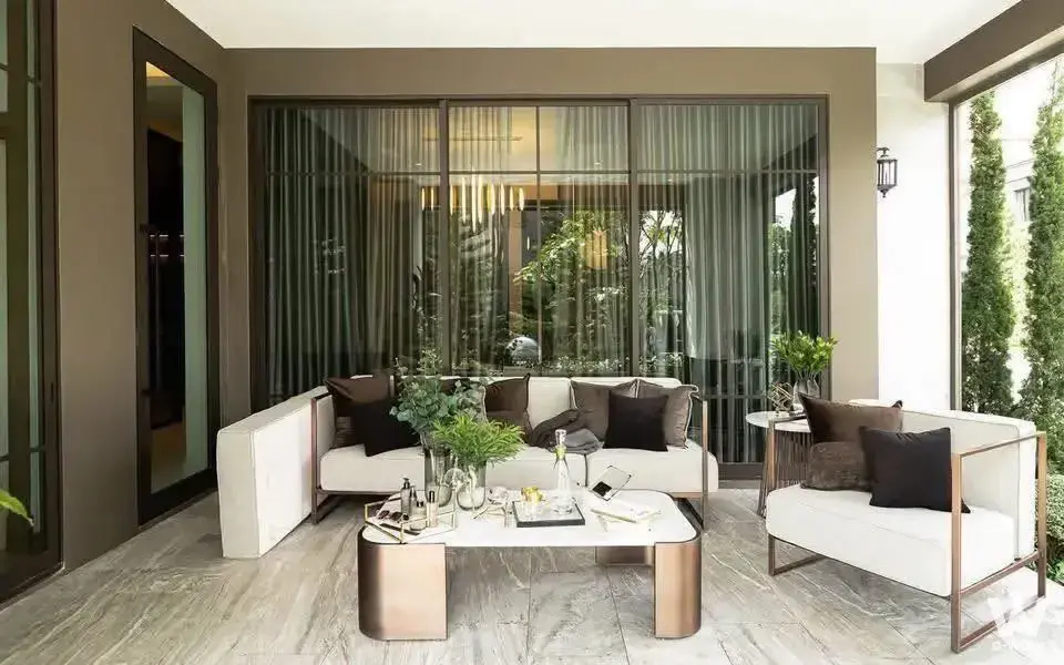 House with 6 bedrooms for sale at Borommarajchonnani (Outbound), West Bangkok — photo 2 of 9