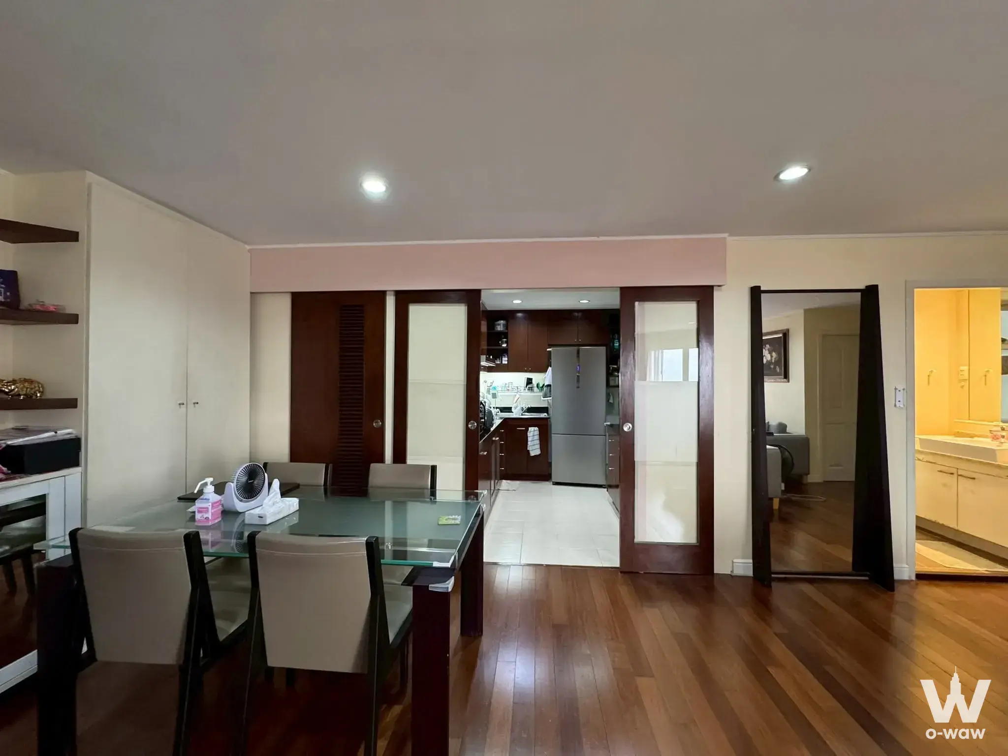 Soi Satapraphan 19 (Naradhiwas Rajakarson 24), Bangkok