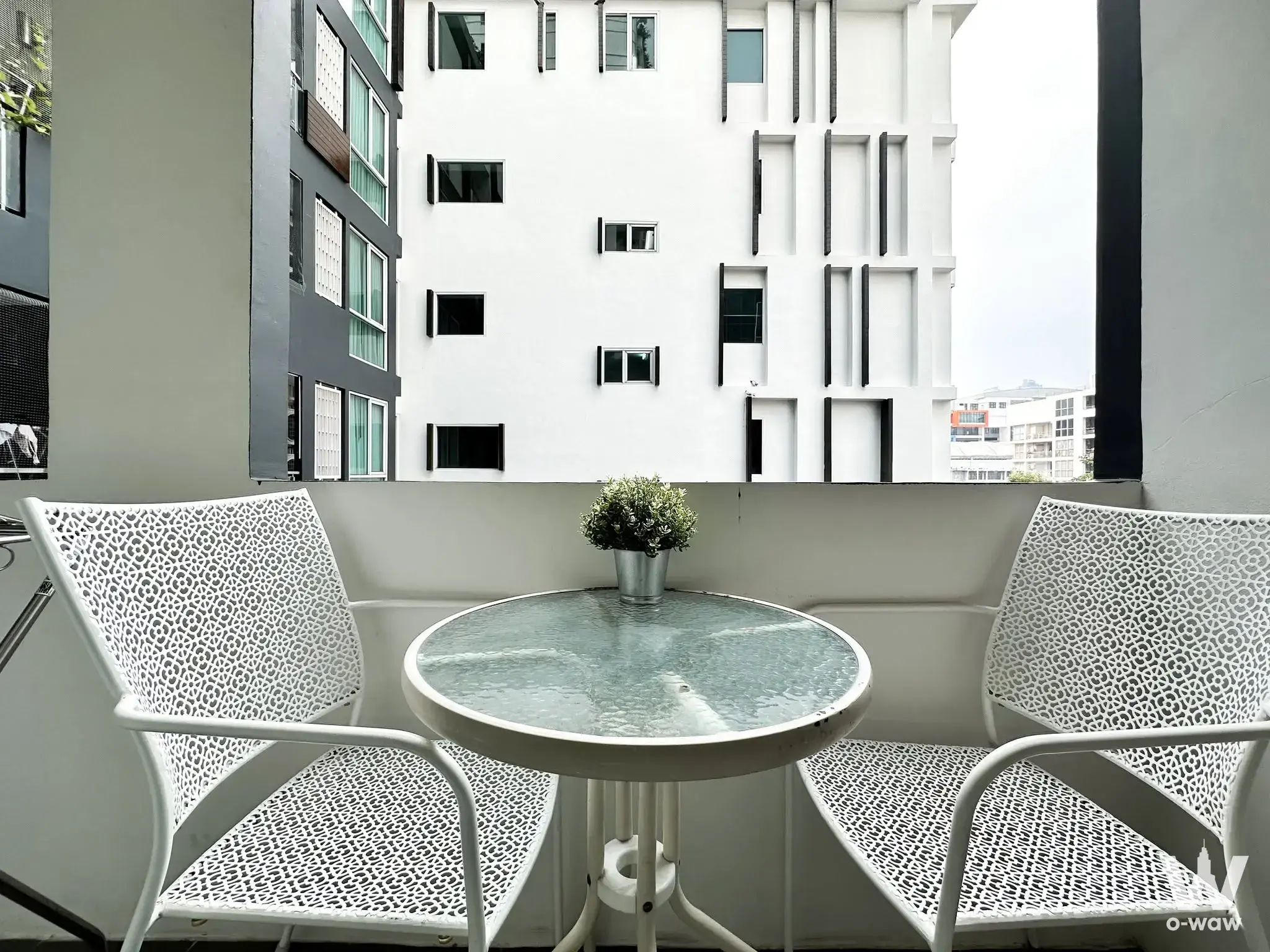 Condo for rent at InterLux Premier — photo 5 of 5