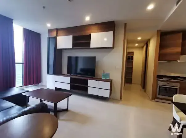 Condo with 2 bedrooms for rent at Noble Ploenchit — photo 2 of 5