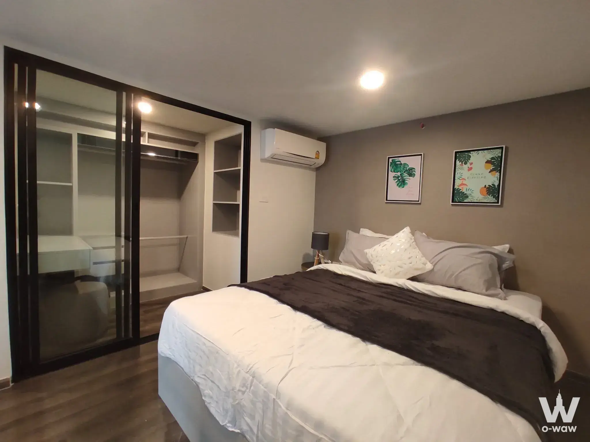 Condo with 1 bedroom for rent at KnightsBridge Space Rama 9 — photo 2 of 5