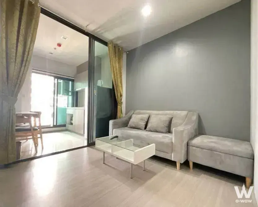 Condo with 1 bedroom for rent at Life Asoke - Rama 9 — photo 1 of 5
