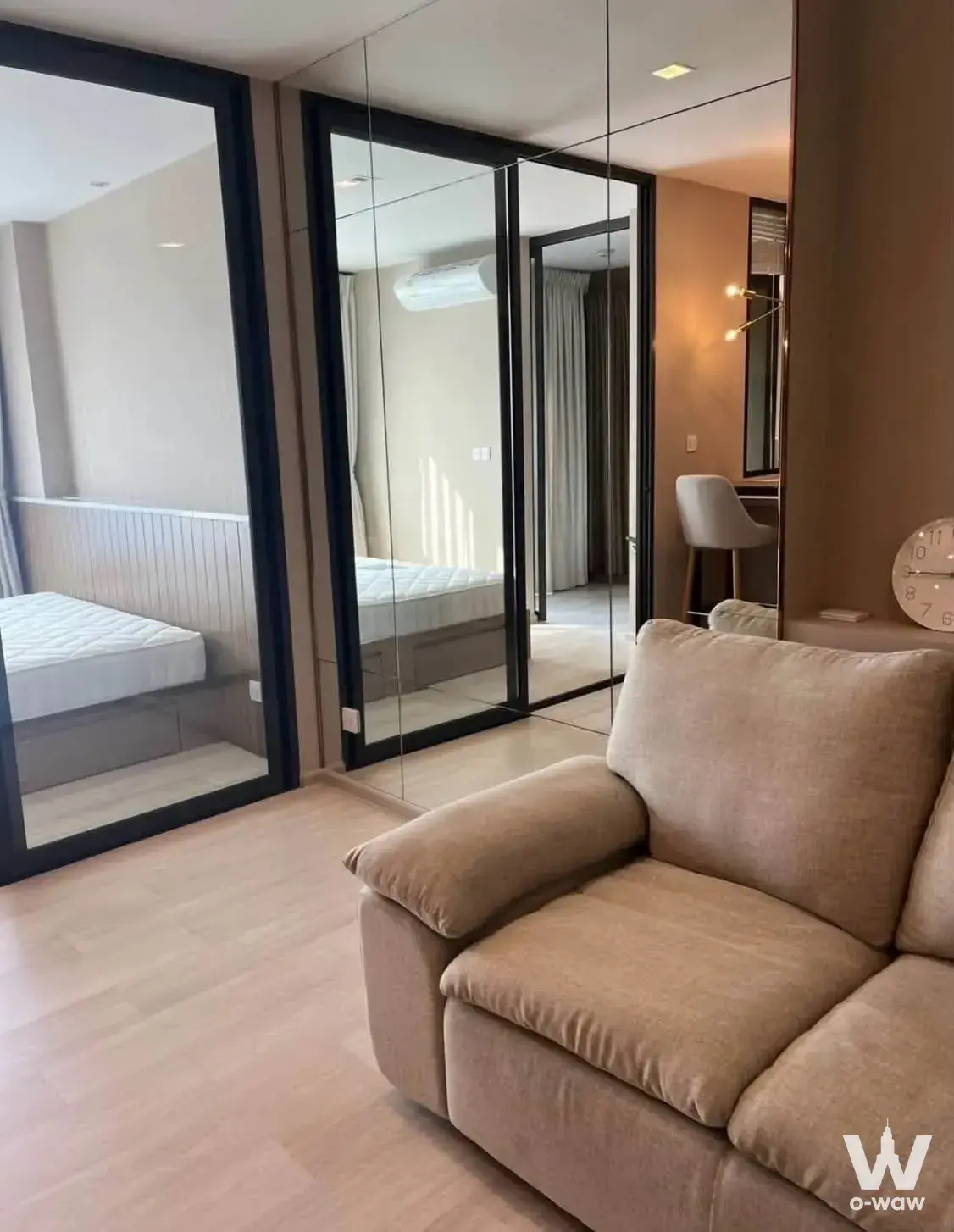 Condo with 1 bedroom for rent at Life One Wireless — photo 3 of 5