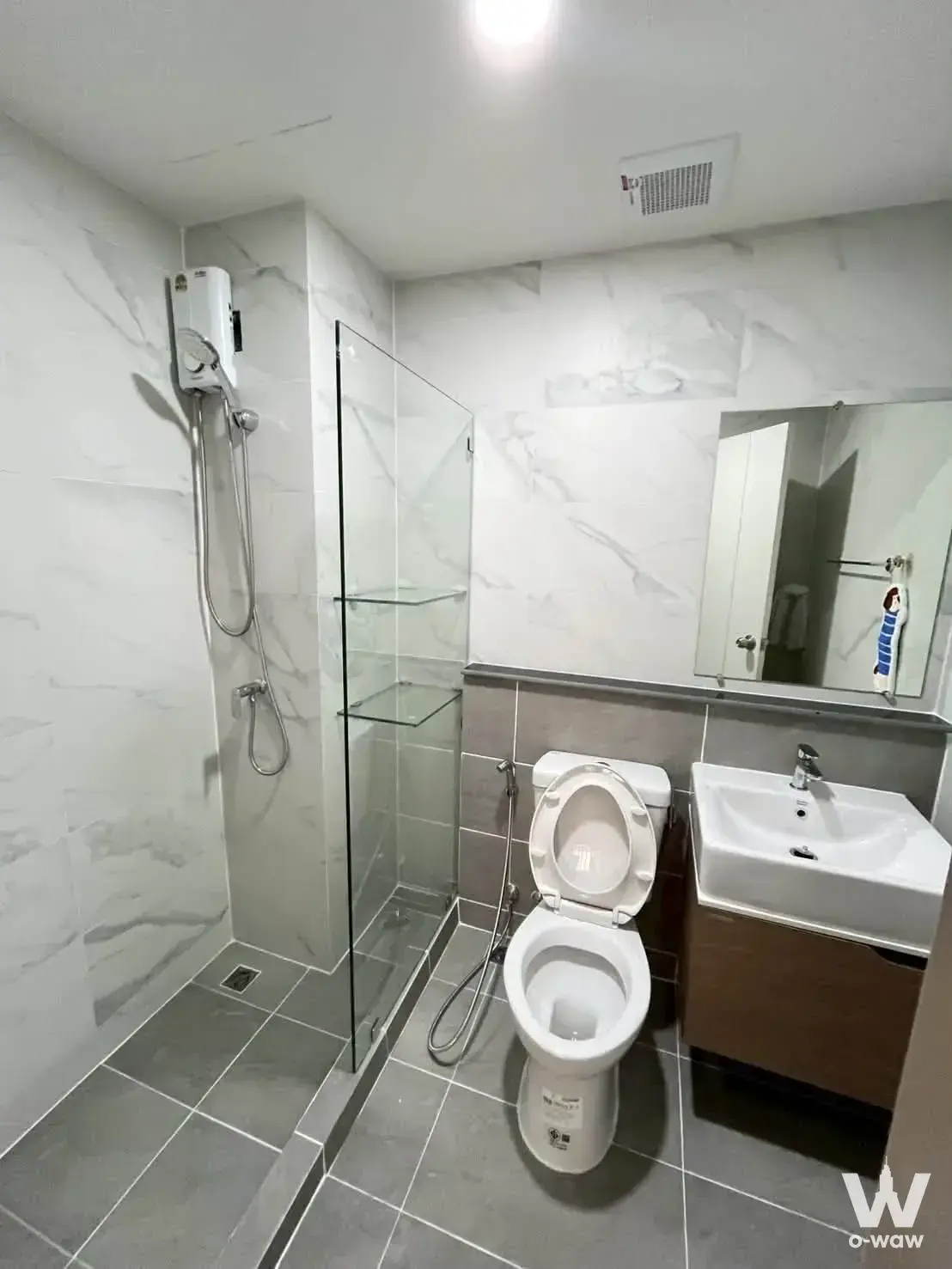 Condo with 1 bedroom for rent at ALIVE SUKHUMVIT 76 — photo 1 of 5