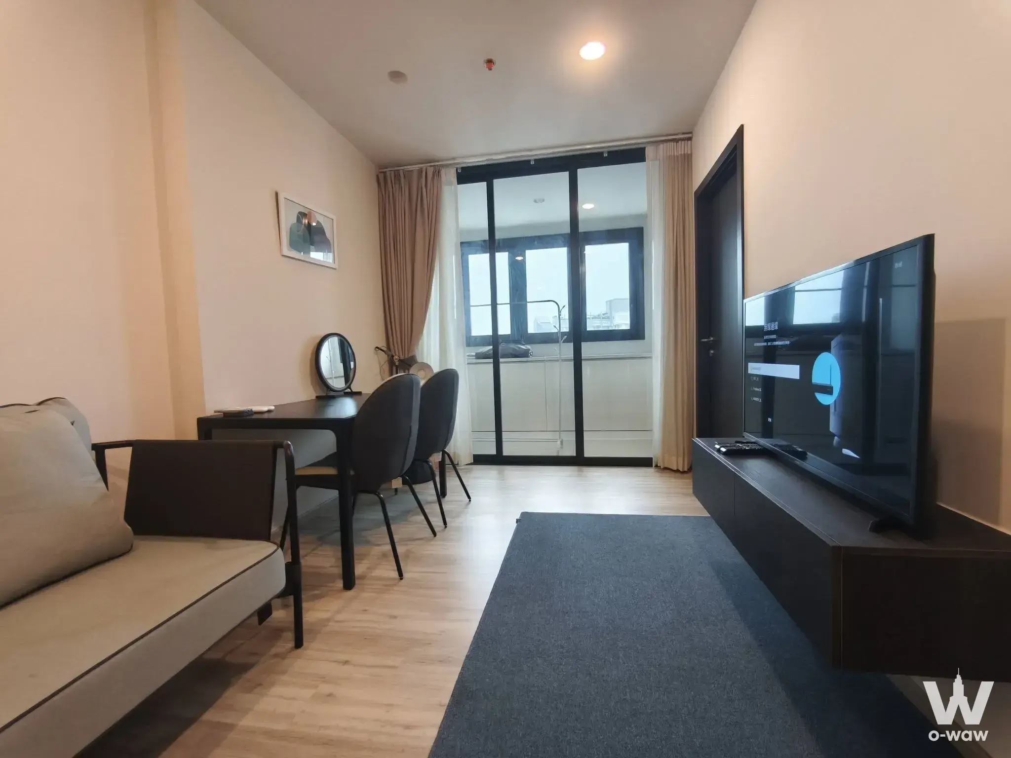 Condo with 1 bedroom for rent at TC Green Building A — photo 2 of 5