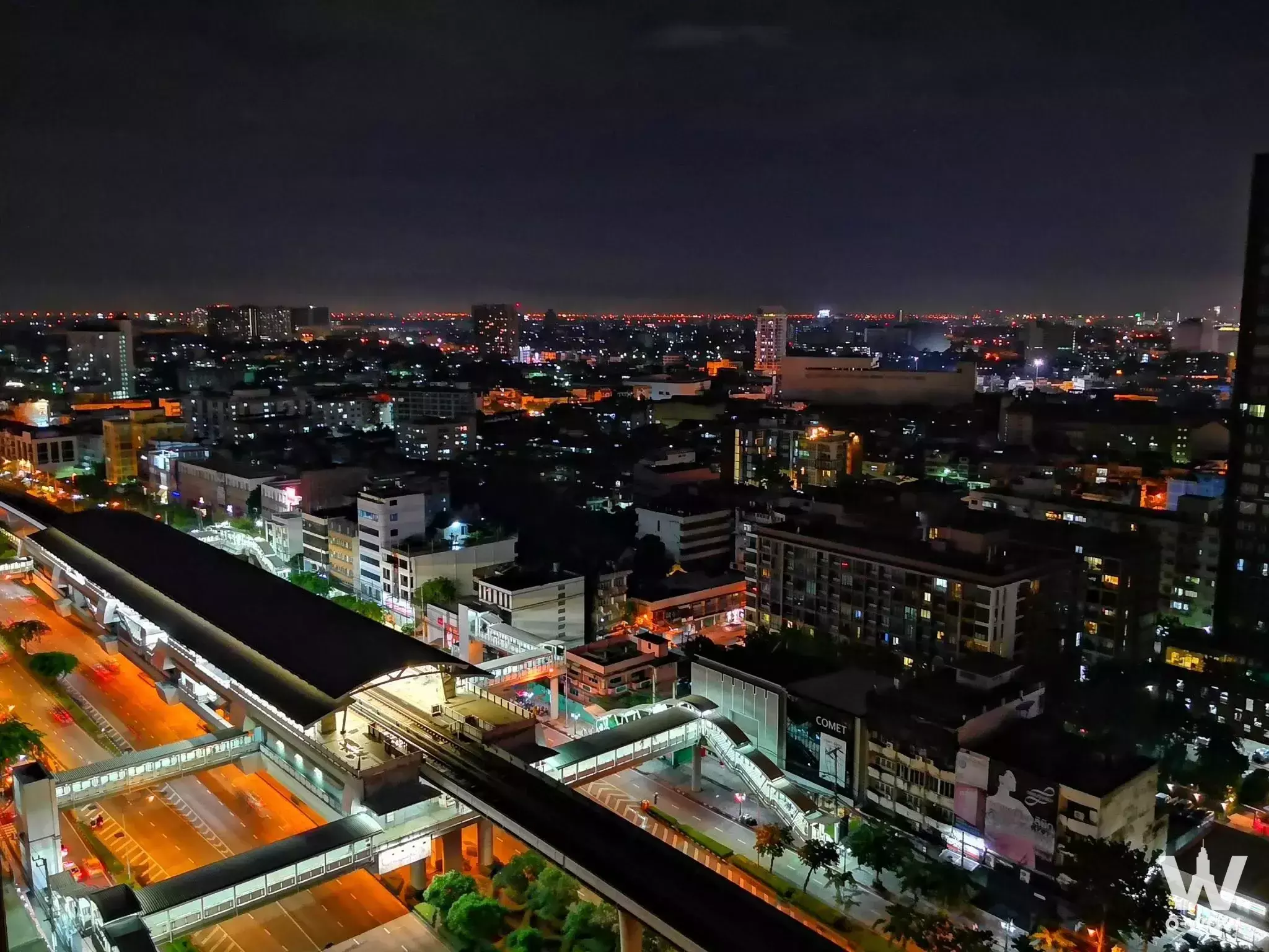 Near Wongwian Yai BTS Station, Sathorn-Taksin area