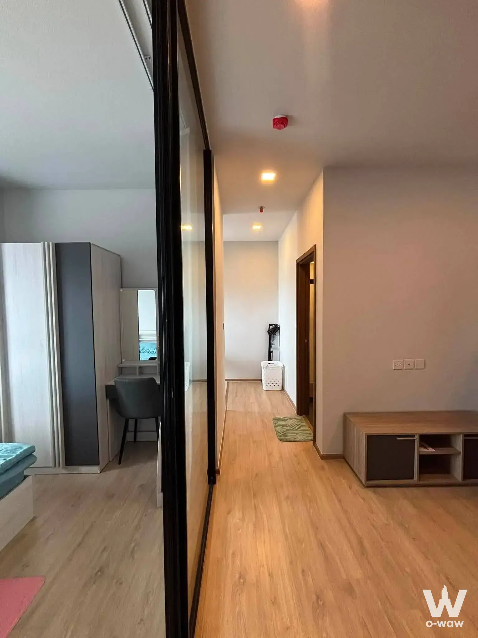 Condo with 1 bedroom for rent at Metris Phatthanakan-Ekkamai — photo 3 of 5