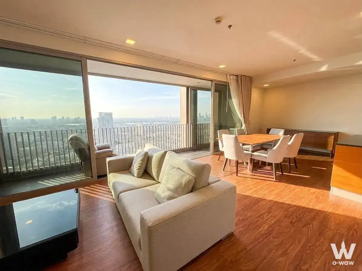 Condo with 3 bedrooms for rent at Ashton Morph 38 — photo 1 of 6