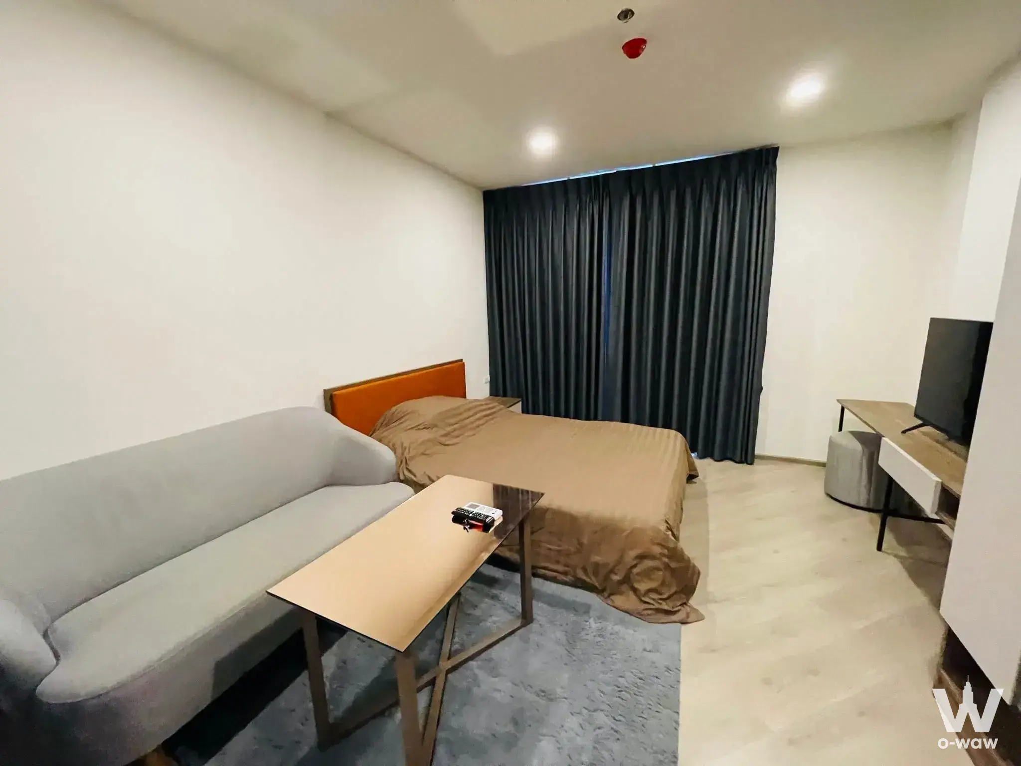 Saphan Mai, near BTS Green Line Station N20