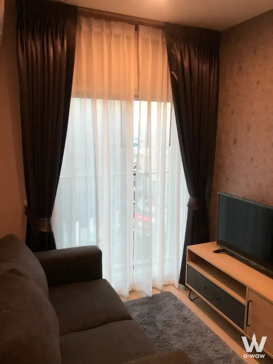 Condo with 1 bedroom for sale at Noble Revolve Ratchada 2 — photo 3 of 5
