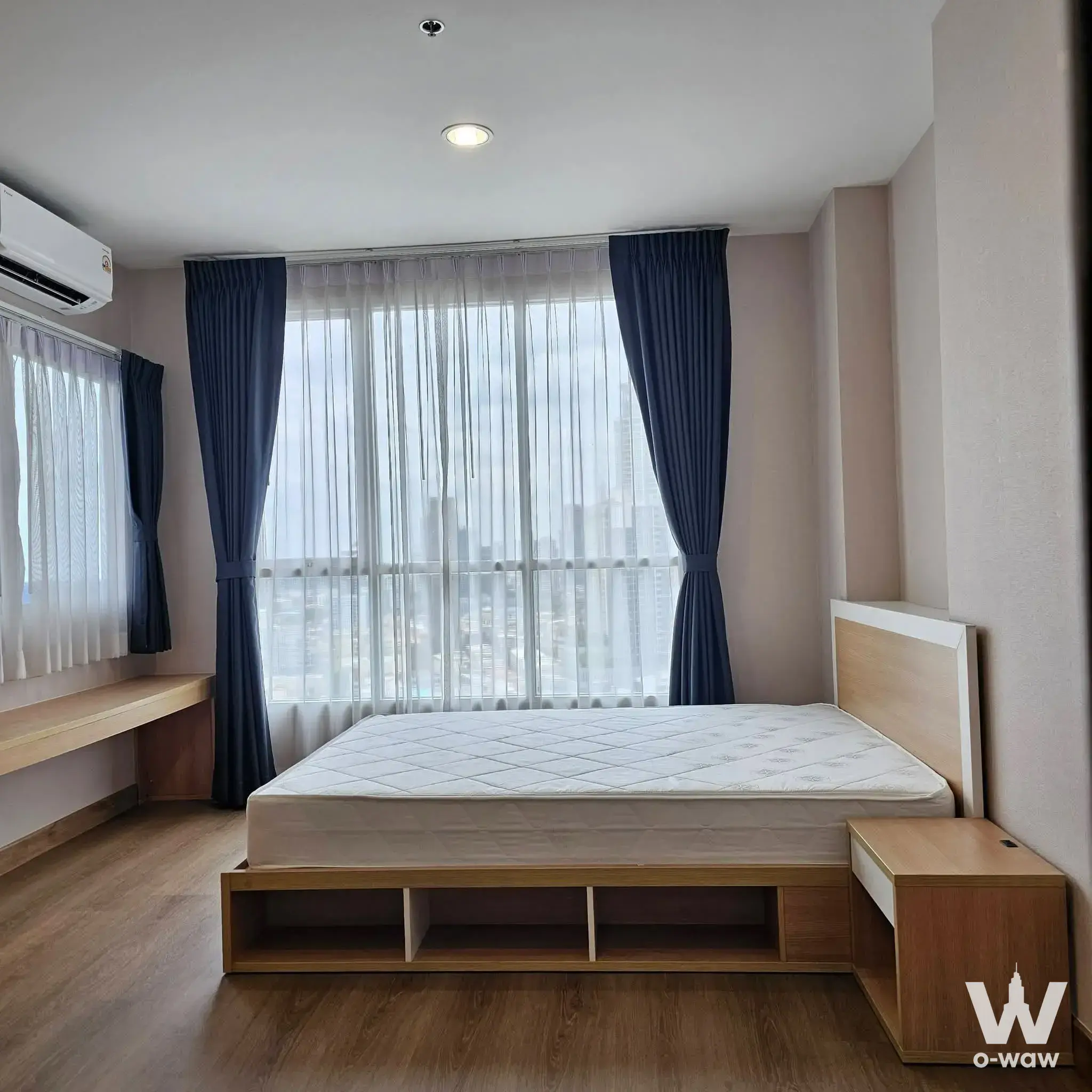 Condo with 1 bedroom for rent at Life Sukhumvit 62 — photo 2 of 4