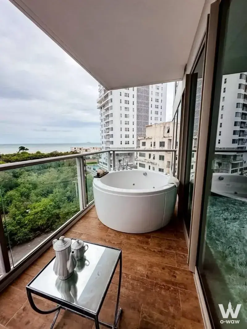 Na Jomtien, Pattaya, Chonburi