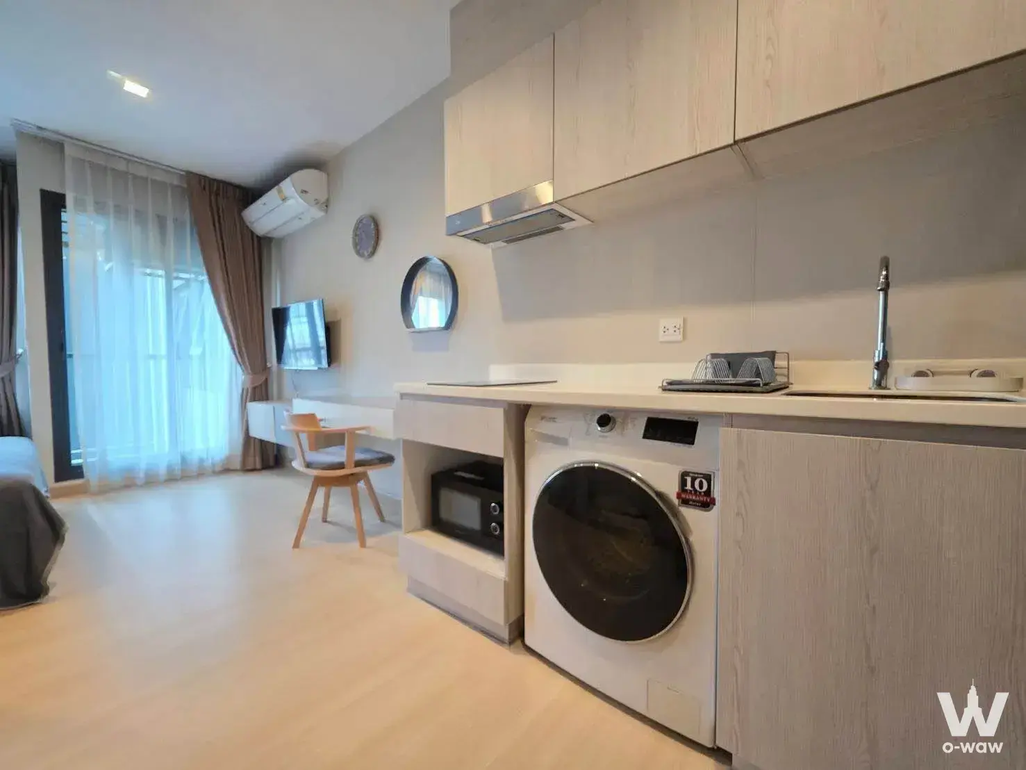 Condo with 1 bedroom for rent at Life One Wireless — photo 5 of 5
