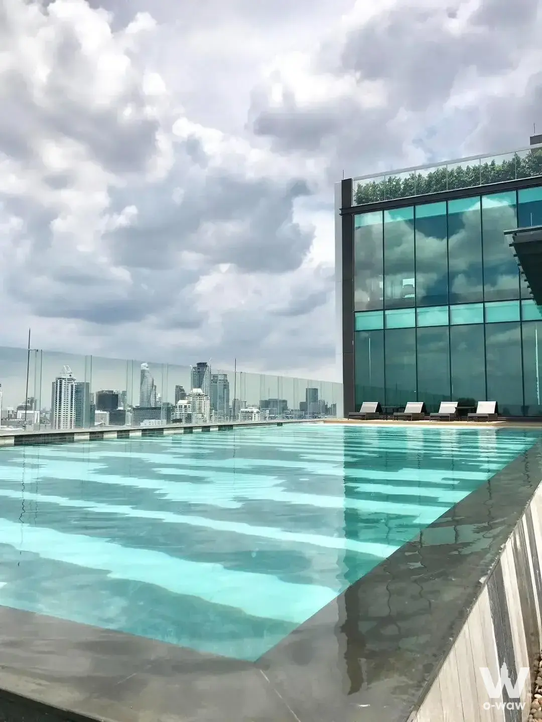 Condo with 1 bedroom for rent at Rhythm Rang Nam — photo 1 of 4