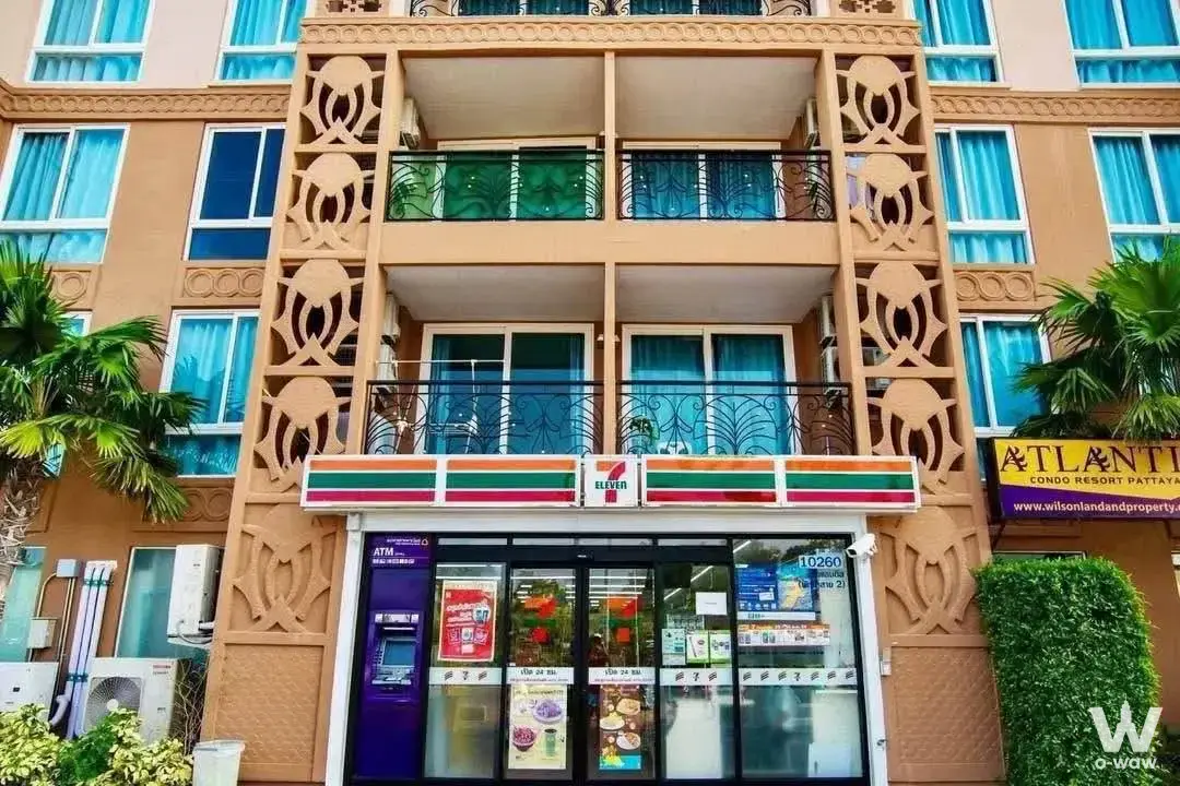 11 Jomtien 13, Nong Prue, Bang Lamung, Chonburi 20150, Thailand