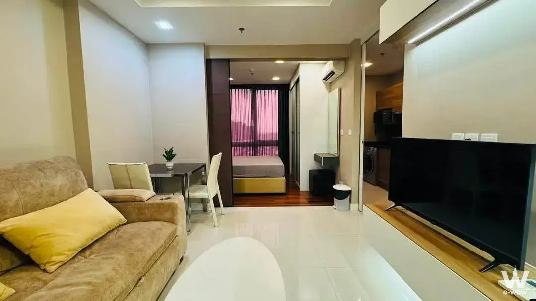 Condo with 1 bedroom for rent at The Metropolis Samrong — photo 3 of 5