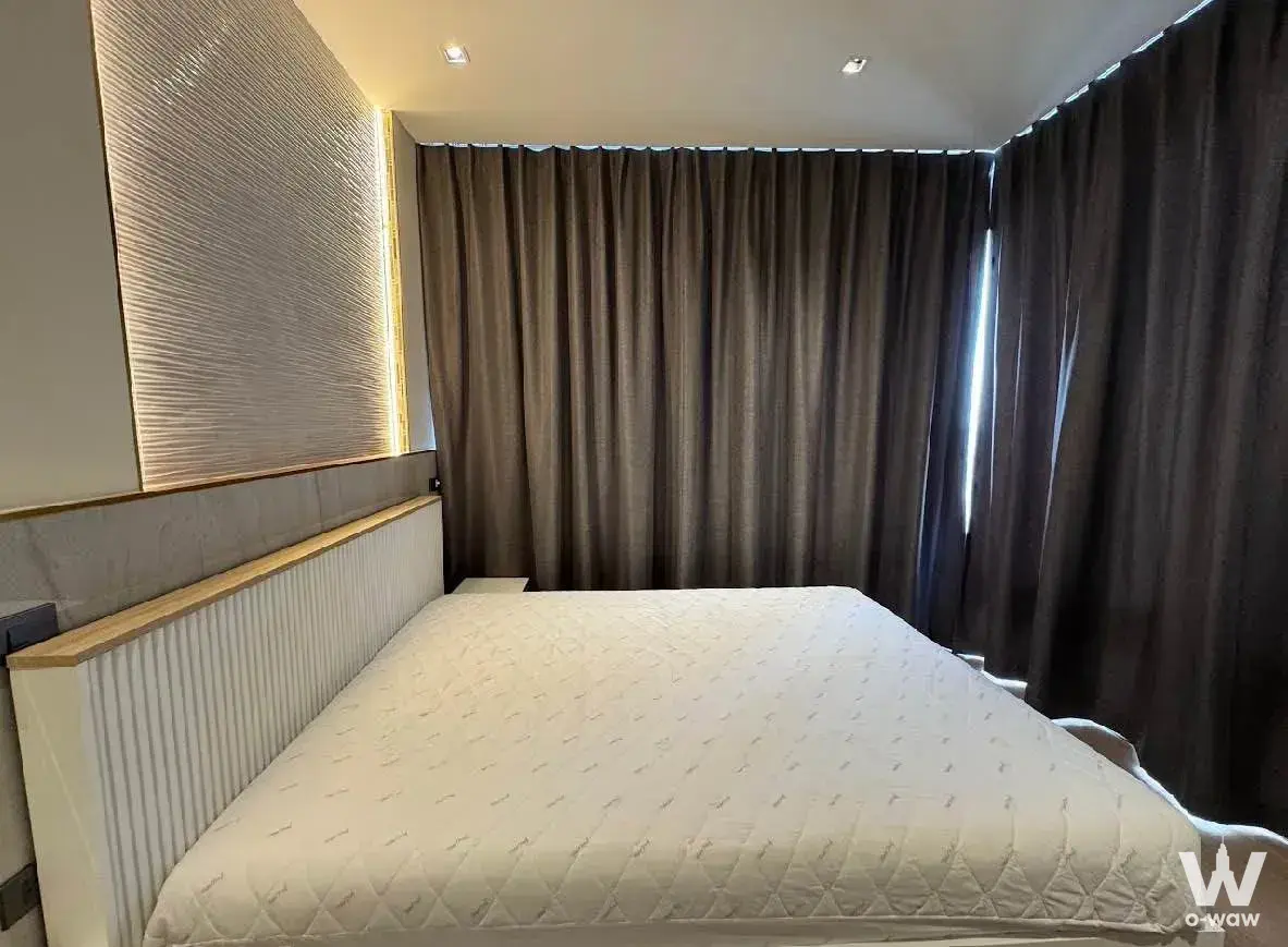 Condo with 2 bedrooms for rent at Ashton Silom — photo 5 of 5