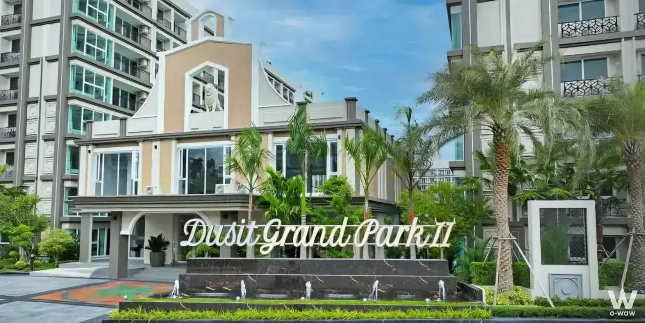 Condo with 1 bedroom for rent at Dusit Grand Park — photo 1 of 5