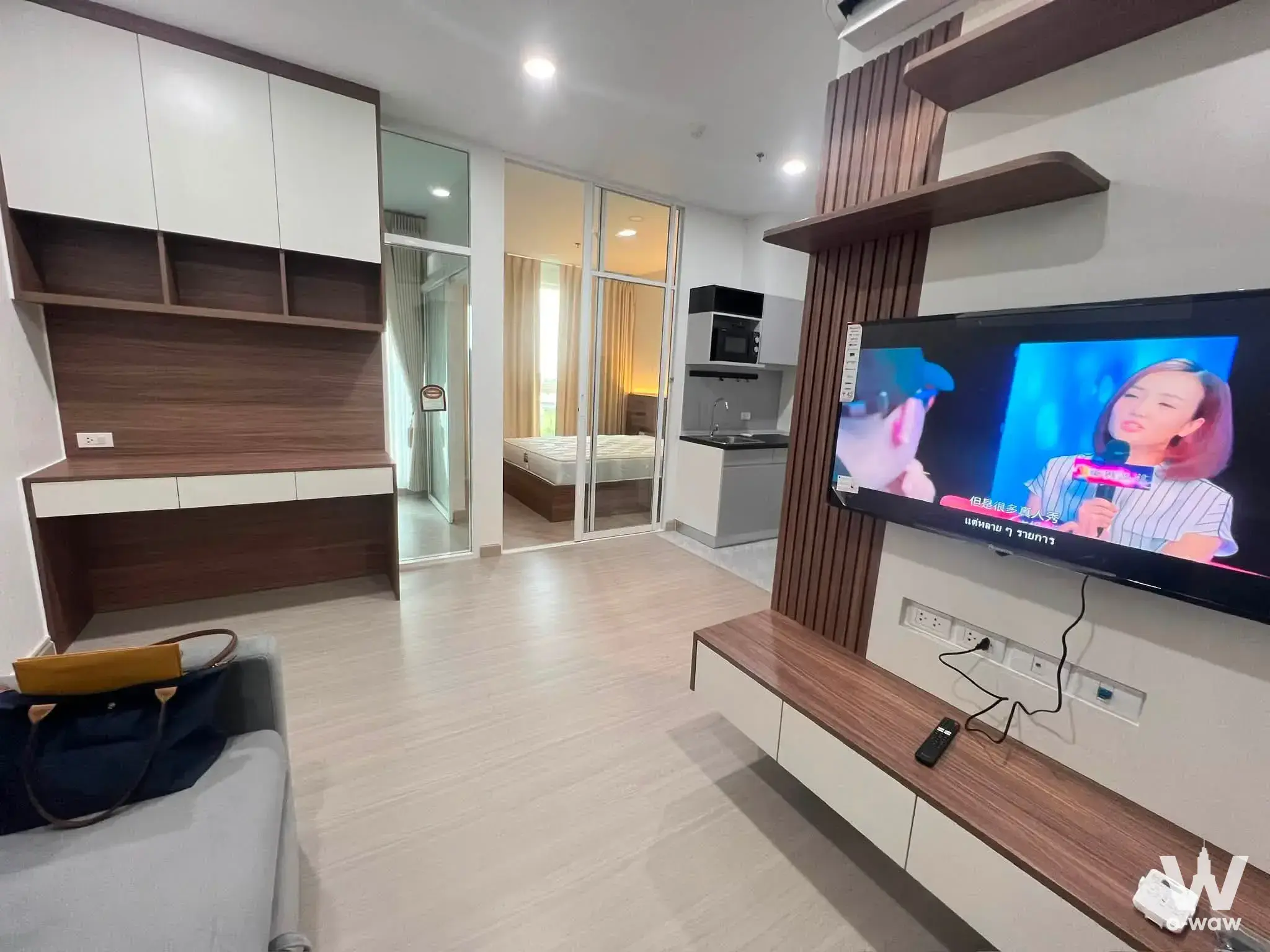 400 meters from Bang Wa MRT & BTS Station