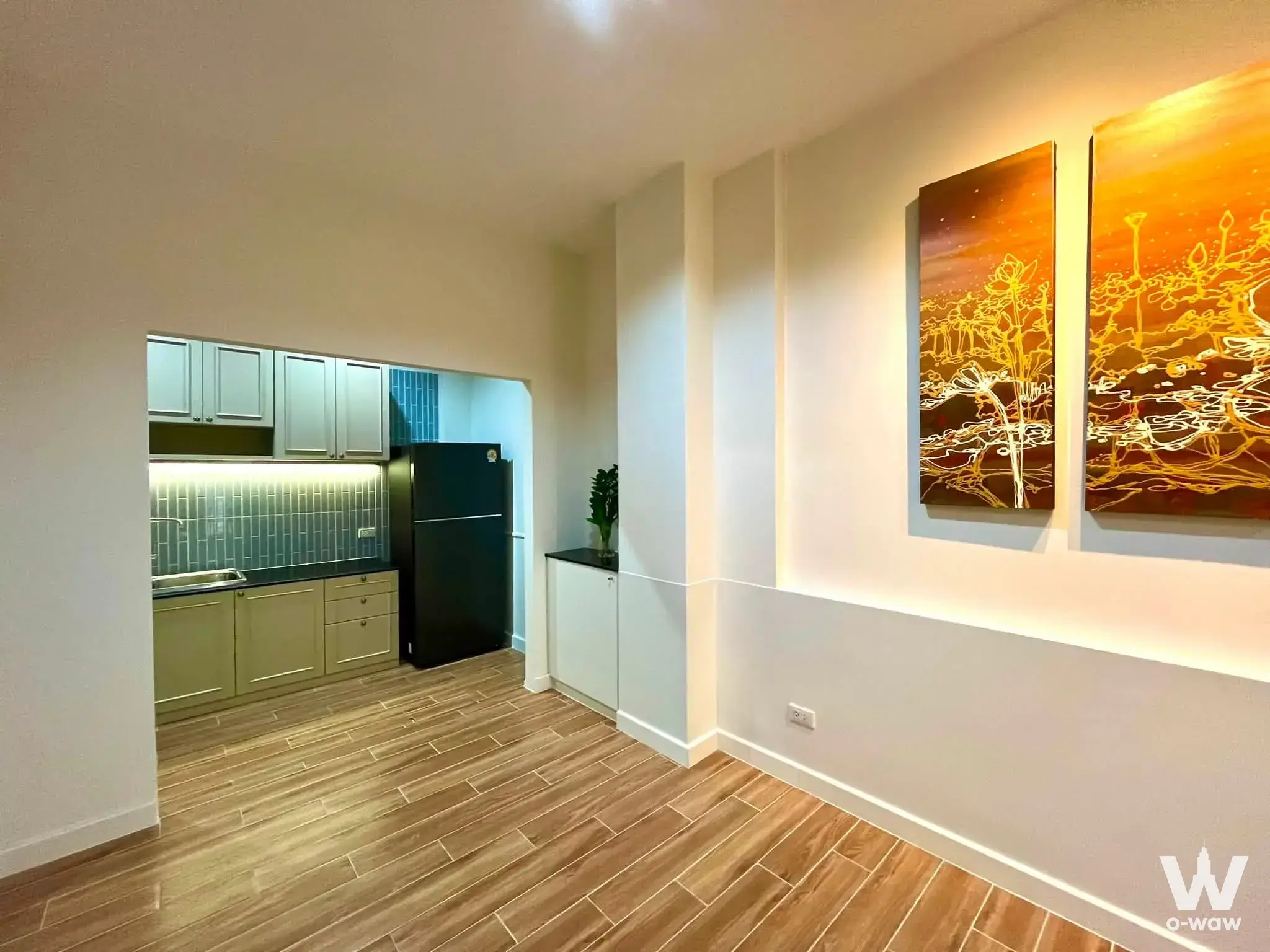 Townhouse with 3 bedrooms for rent at Patio Phatthanakan 38 — photo 3 of 5