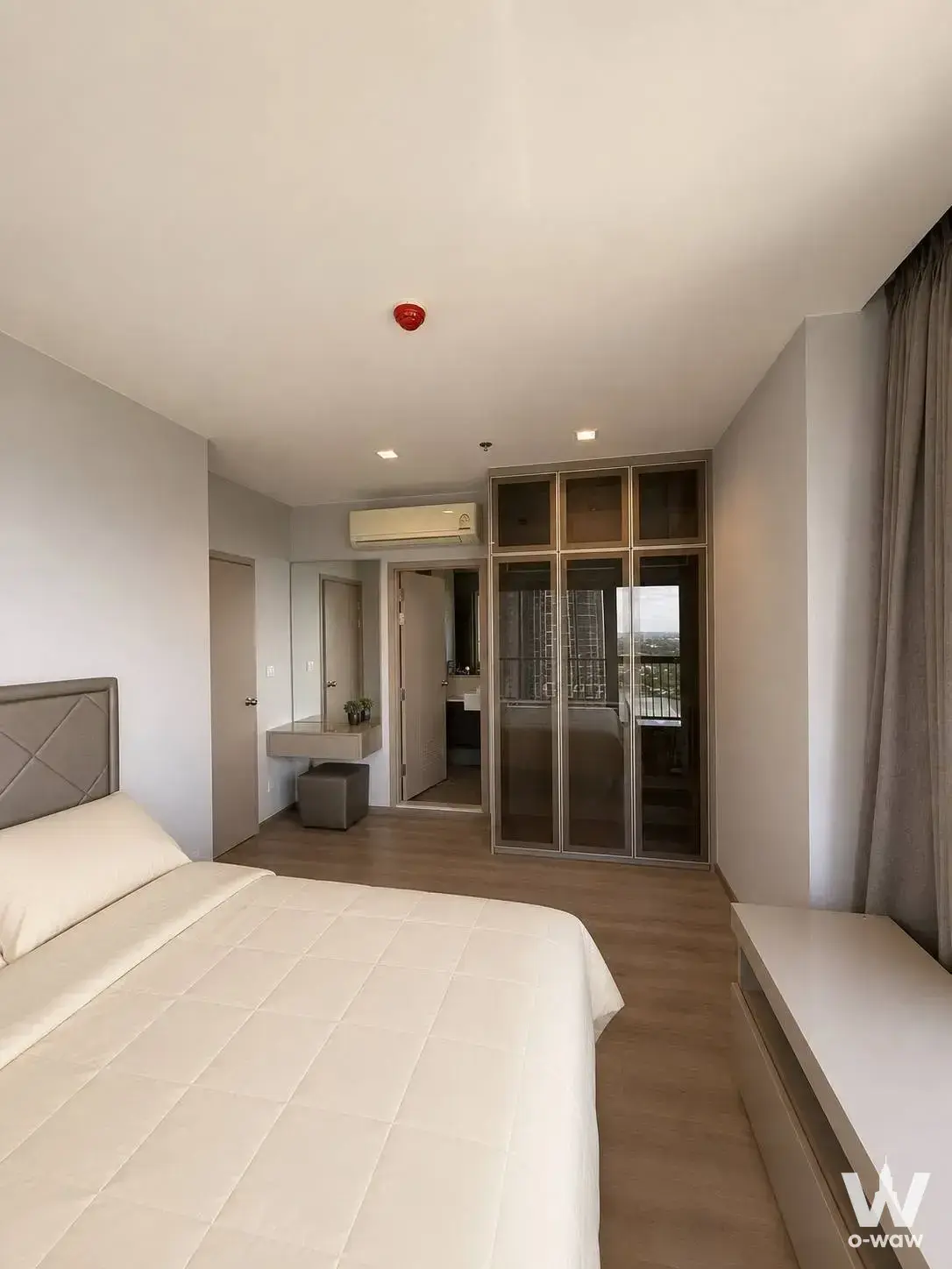 Condo with 2 bedrooms for rent at The Politan Aqua — photo 2 of 5