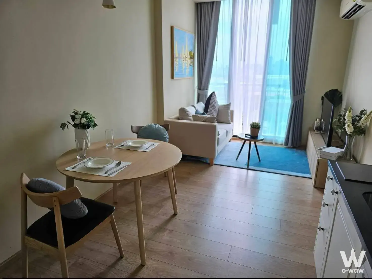 Condo with 1 bedroom for rent at โนเบิล รีโคล - Noble Recole — photo 3 of 5