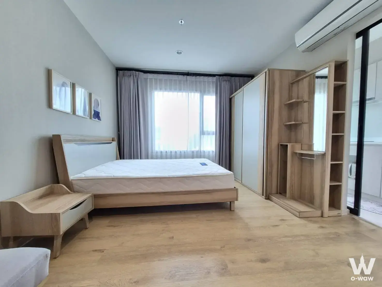 Condo with 1 bedroom for sale at Life Asoke — photo 1 of 5