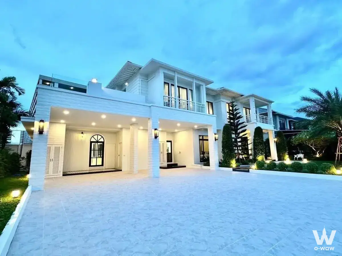 Phase 1, Near Robinson Ladkrabang, Lad Krabang, Bangkok