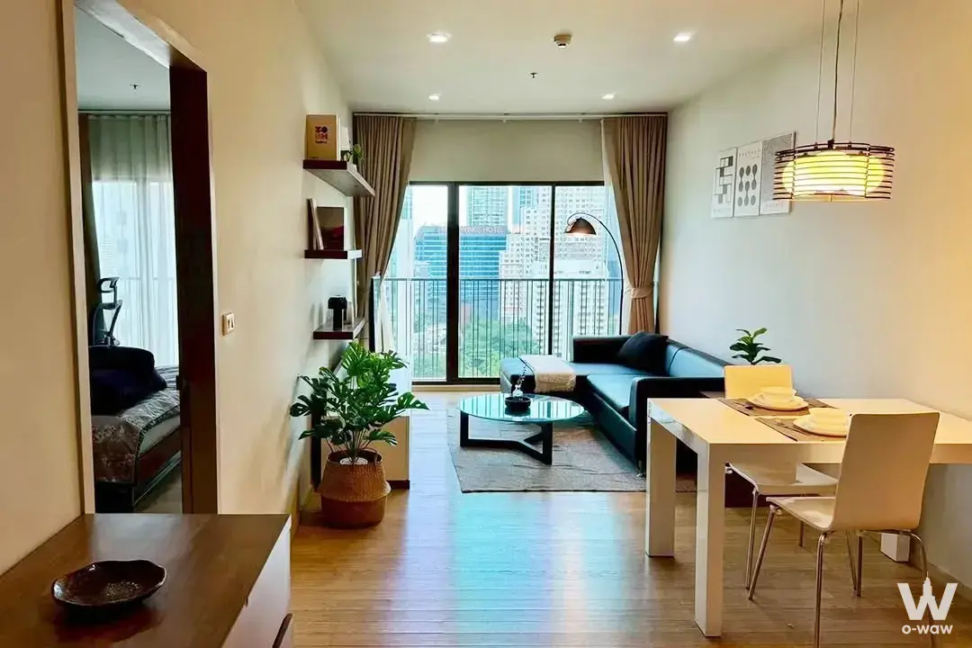 Condo with 1 bedroom for rent at Noble Refine — photo 4 of 5