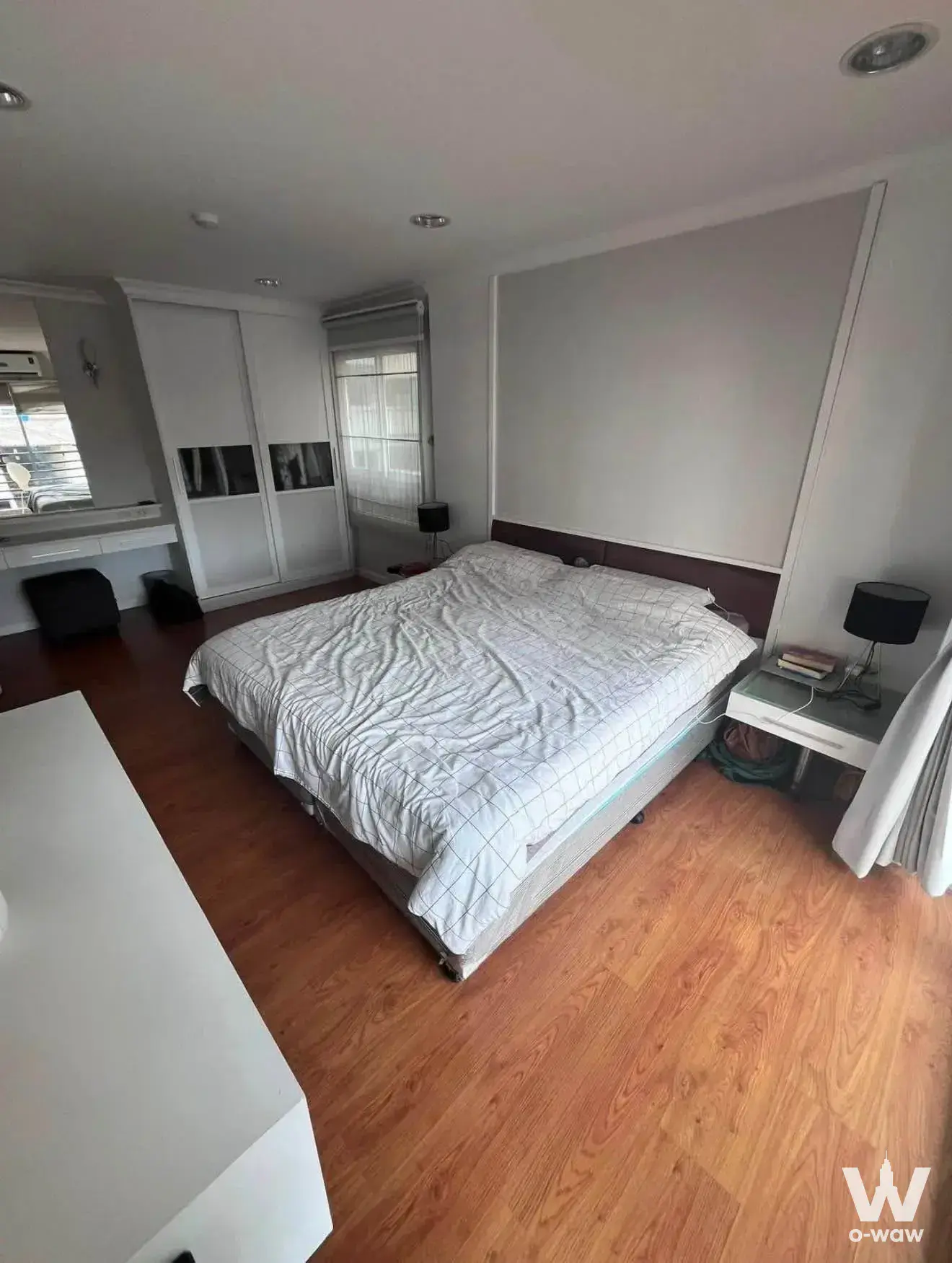 Condo with 2 bedrooms for rent at Lumpini Suite Sukhumvit 41 — photo 4 of 5