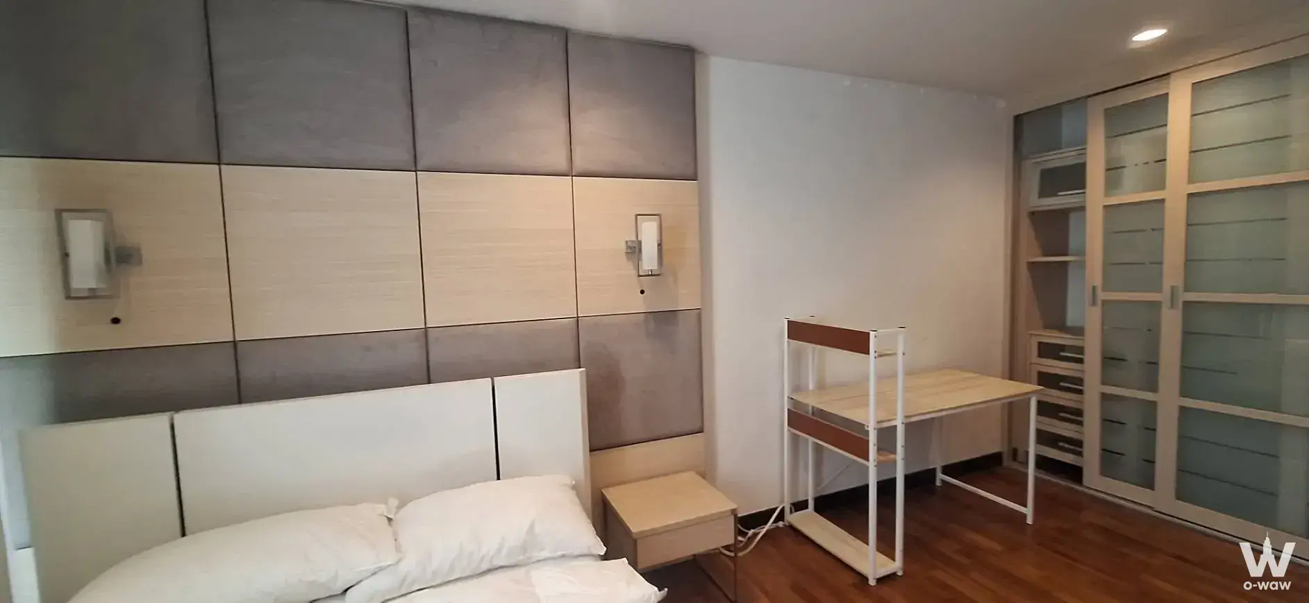 Condo with 3 bedrooms for rent at The Avenue Sukumvit 61 เดอะ อเวนิว สุขุมวิท 61 — photo 2 of 5