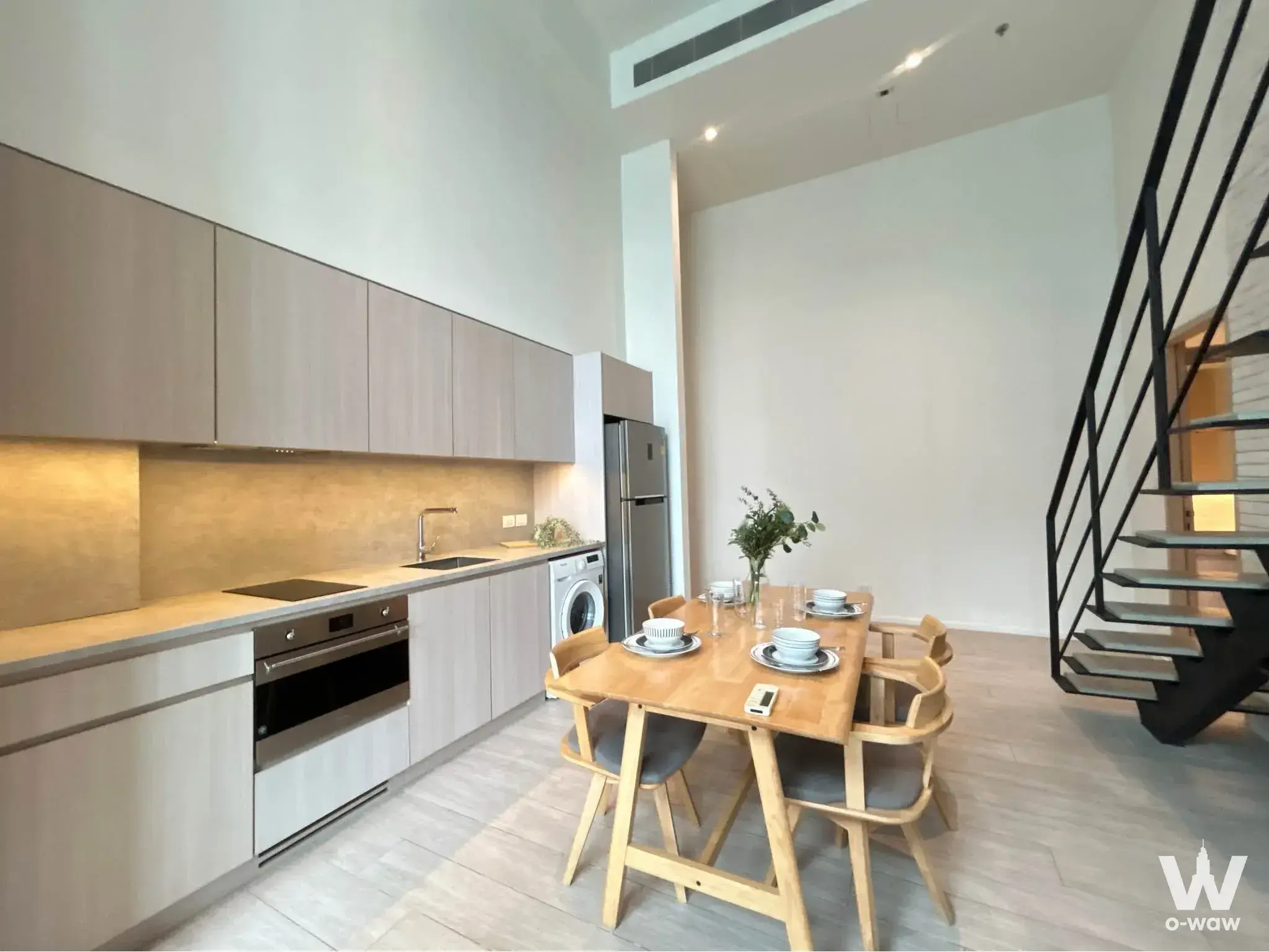 Condo with 2 bedrooms for rent at Silom Condominium — photo 3 of 5