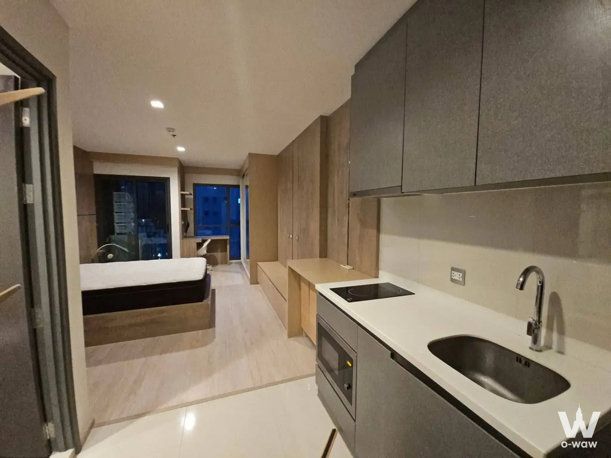 Condo with 1 bedroom for rent at Rhythm Rang Nam — photo 5 of 5