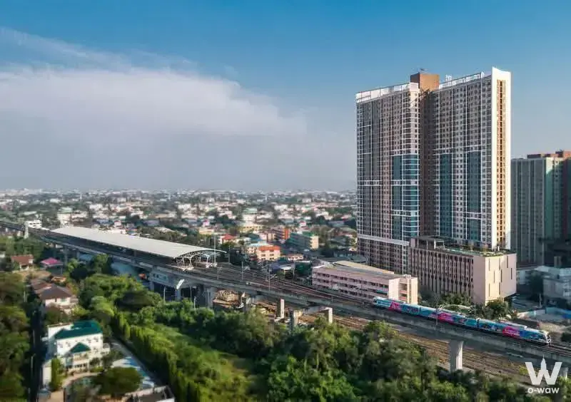 Srinakarin Road, Suan Luang, Bangkok